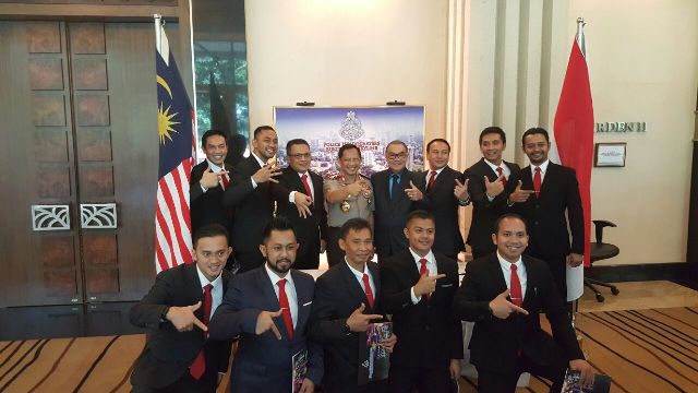 64 Anggota Polri Terima Penghargaan Polisi Diraja Malaysia