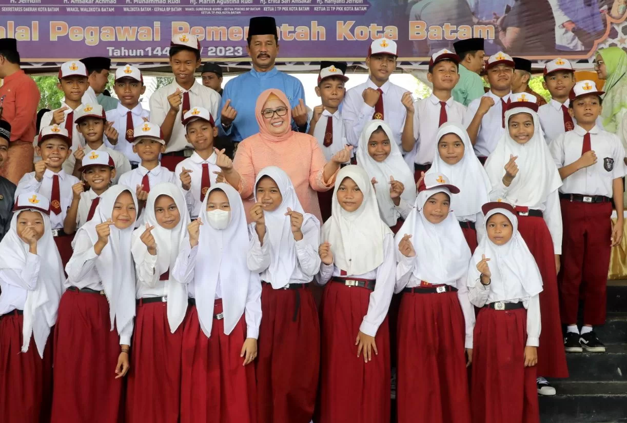 Muhammad Rudi : Selamat Hari Pendidikan Nasional, Semoga Pendidikan Kita Semakin Maju