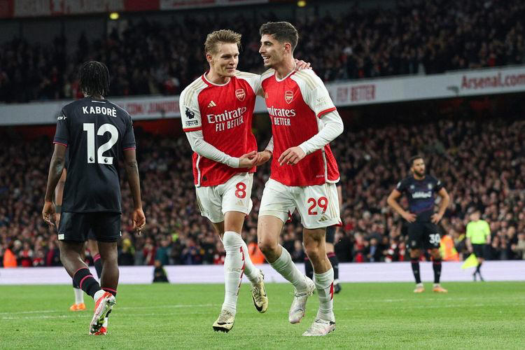 Hasil dan Klasemen Liga Inggris – Arsenal dan Man City Raih Kemenangan