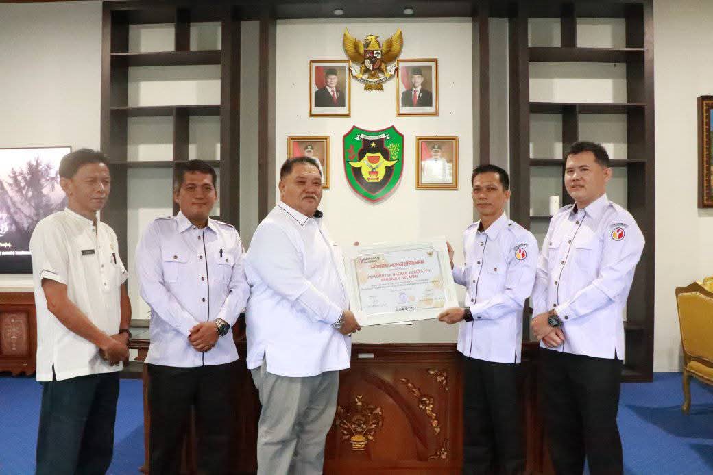 Bupati H. Rifai Tajudin Terima Audiensi Bawaslu Bengkulu Selatan, Bahas Evaluasi dan Dukungan Fasilitas