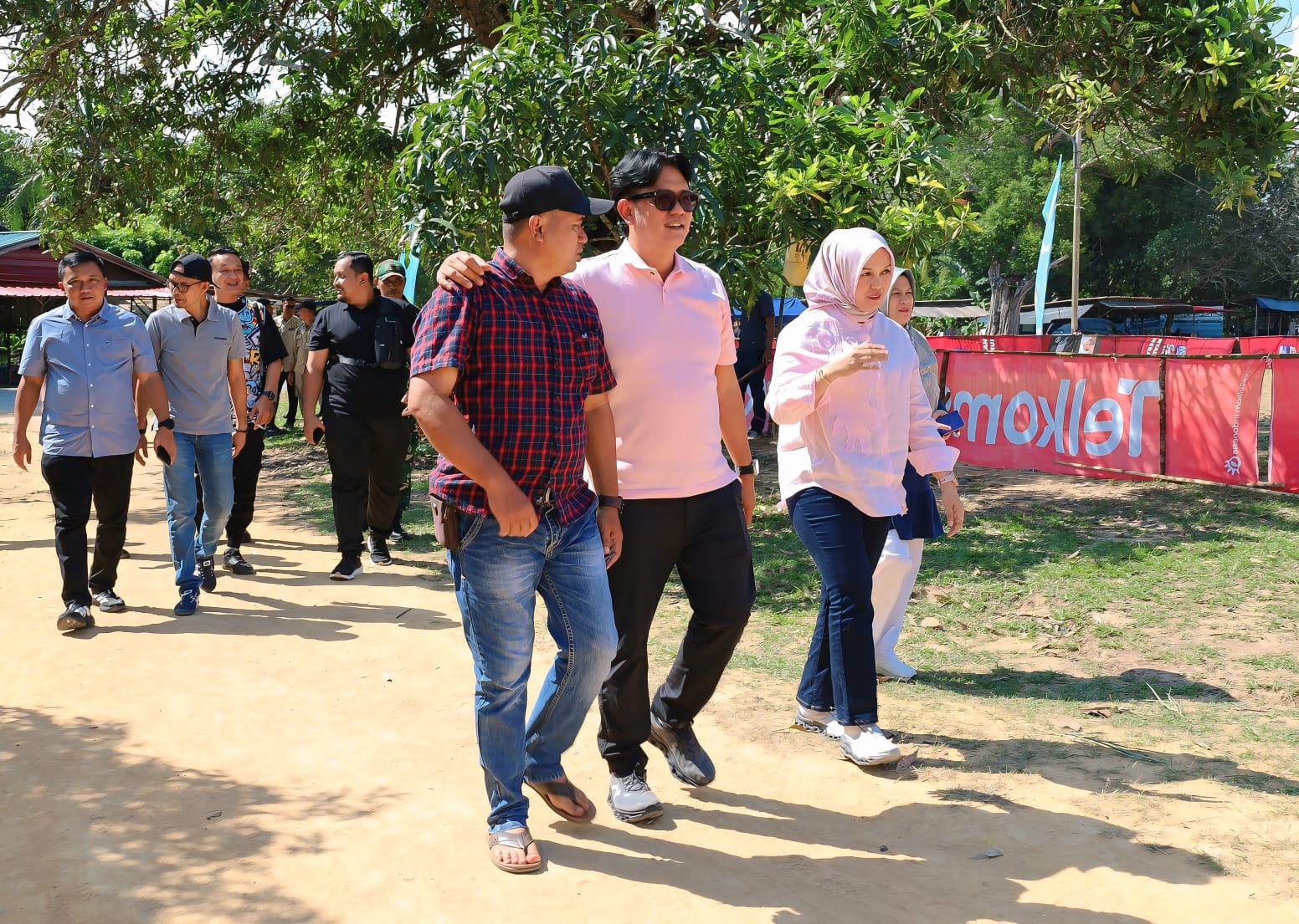 Wabup Bintan Deby Maryanti Buka Turnamen Sepak Bola Keter Mansur ke VII Tahun 2025