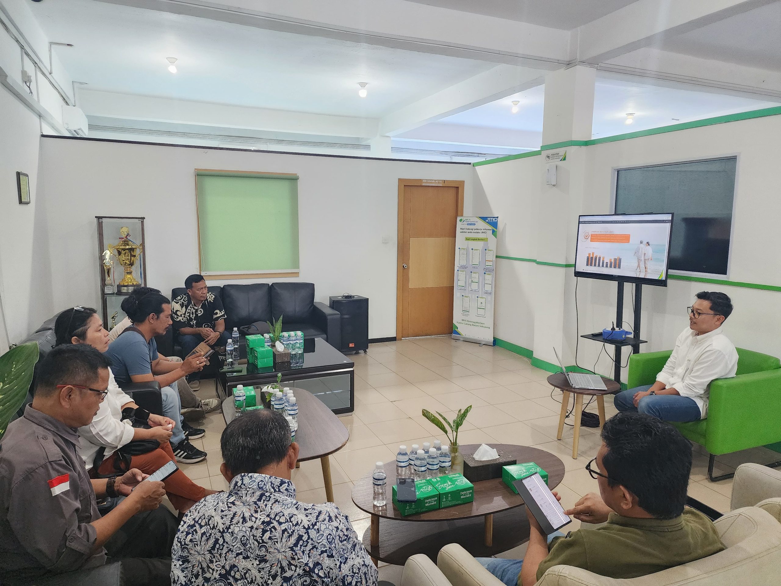 Jurnalis PJS Batam Dapat Edukasi Program BPJS Ketenagakerjaan, Siap Perluas Sosialisasi ke Masyarakat
