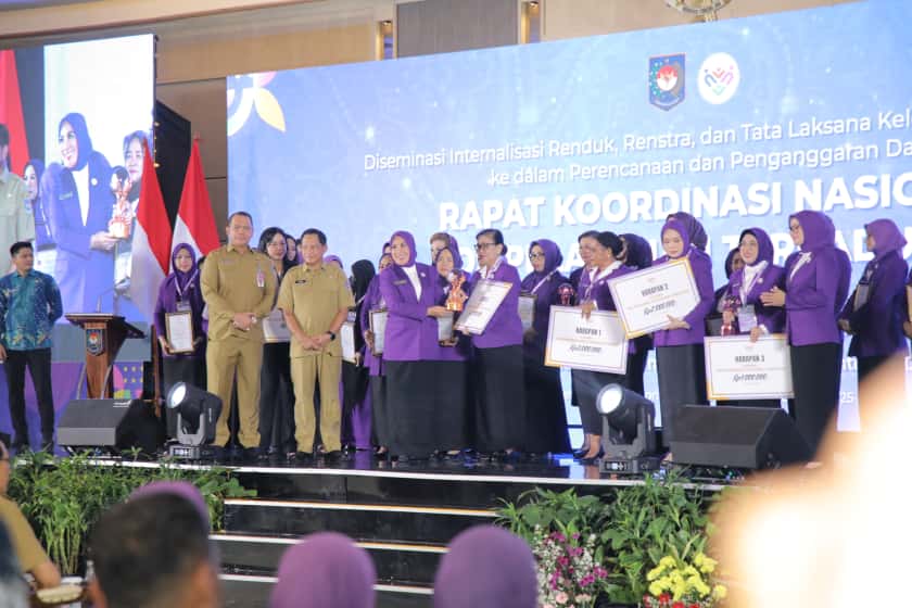 Ketua Pembina Posyandu Kabupaten Asahan Hadiri Rakornas 2025