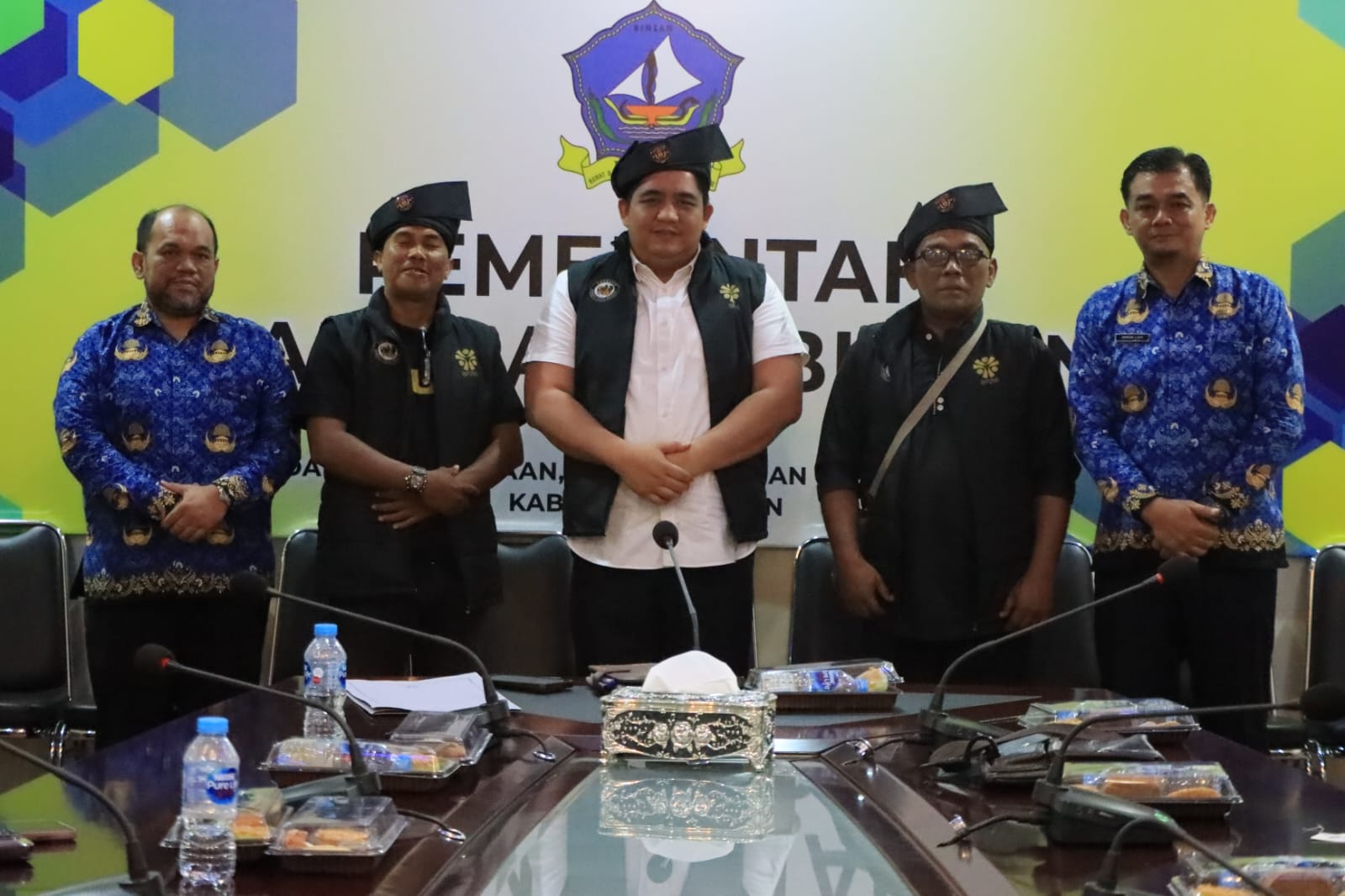Bupati Roby Audiensi Bersama Satgas PMI Bintan, Bahas Isu Pekerja Migran Ilegal di Kawasan Perbatasan