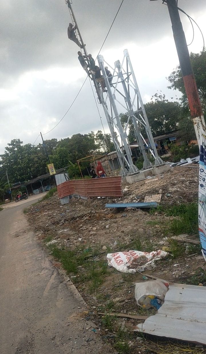 Pembangunan Tower di Sungai Langkai Tetap Berjalan Meski Ditolak Warga: Diduga Langgar Aturan Sempadan Sungai