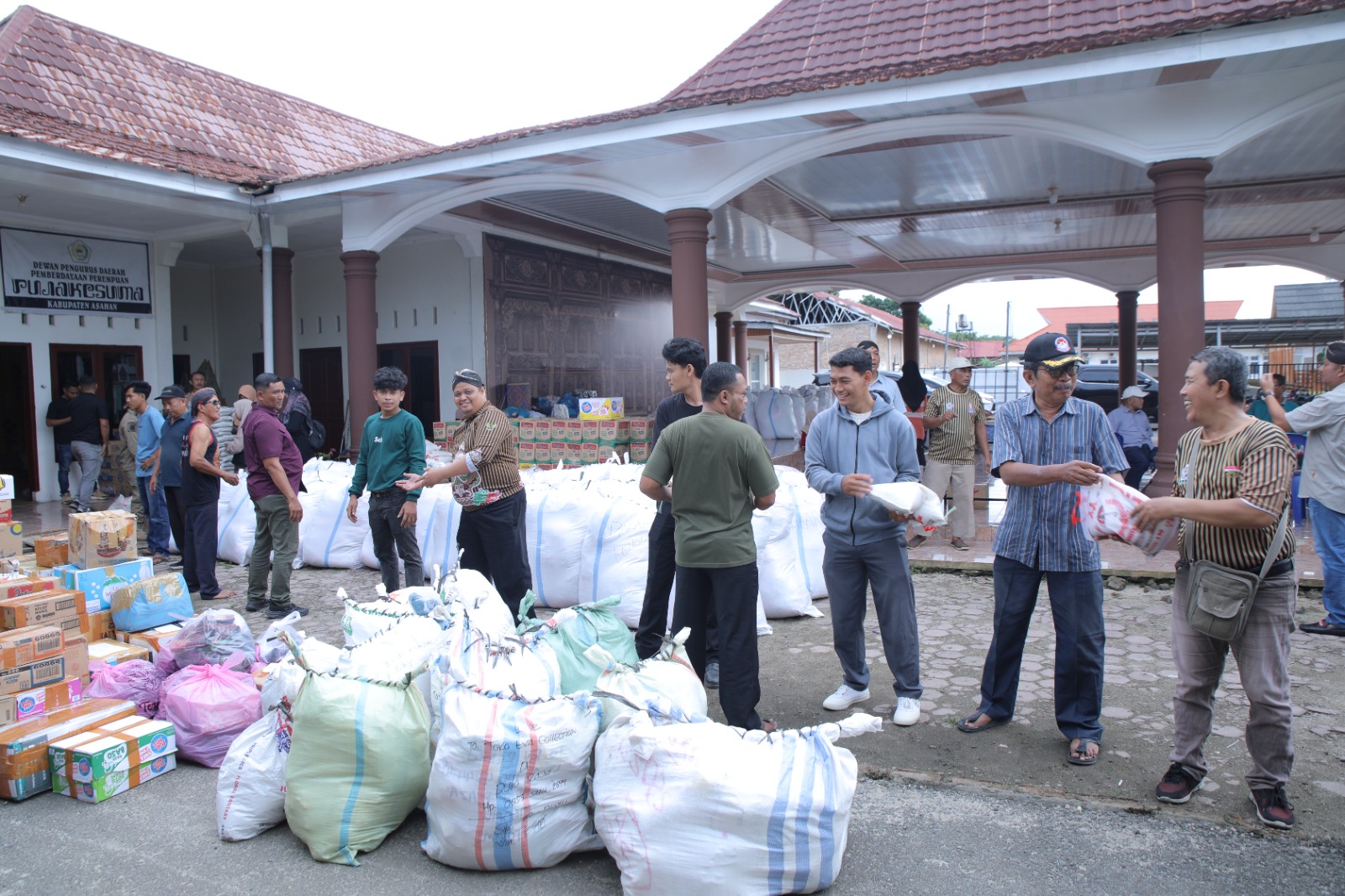 Bantuan Darurat untuk Warga Terdampak Bencana