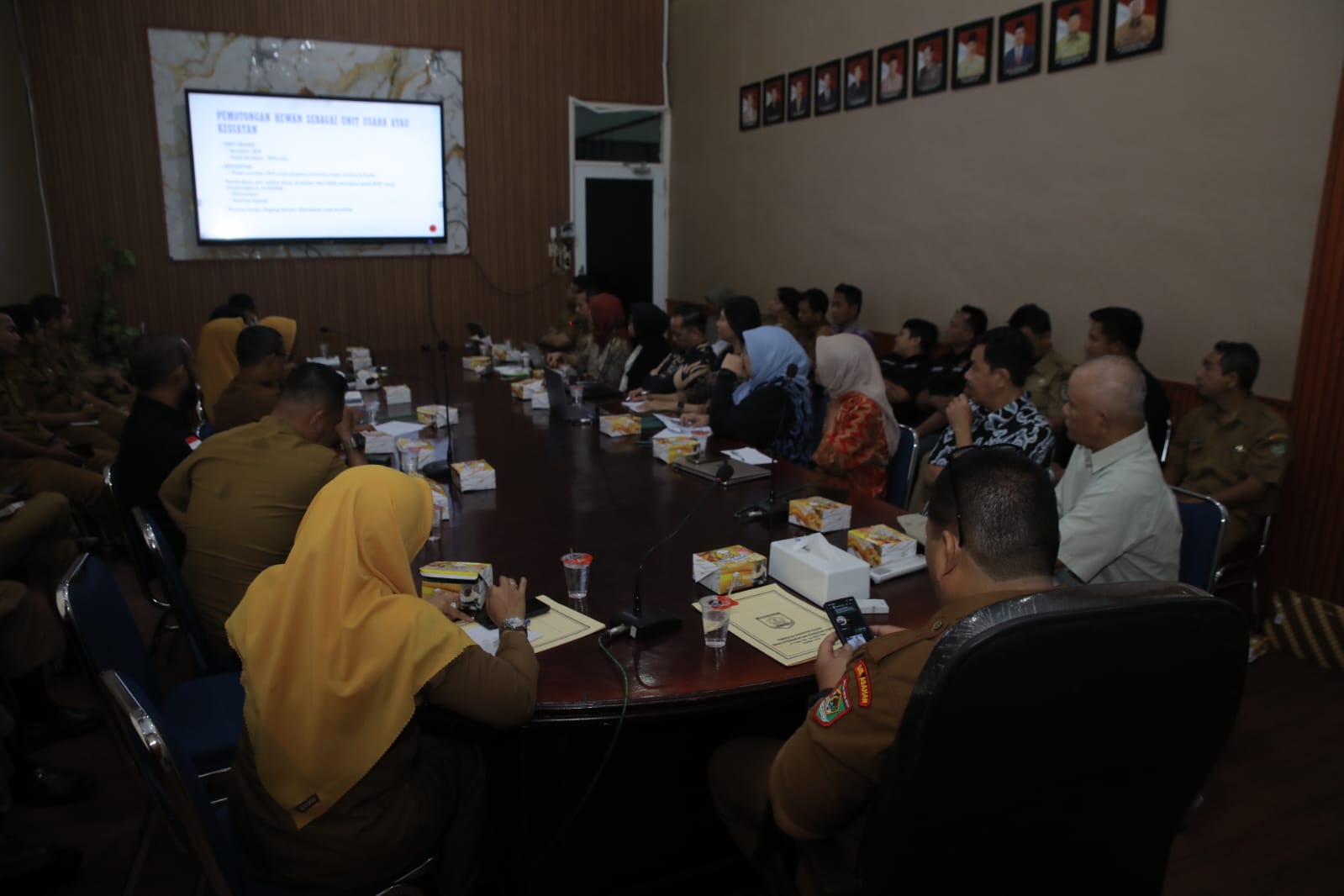 FGD Penyusunan Peta Bisnis dan Roadmap Peternakan Kabupaten Asahan Dibuka Langsung oleh Sekda