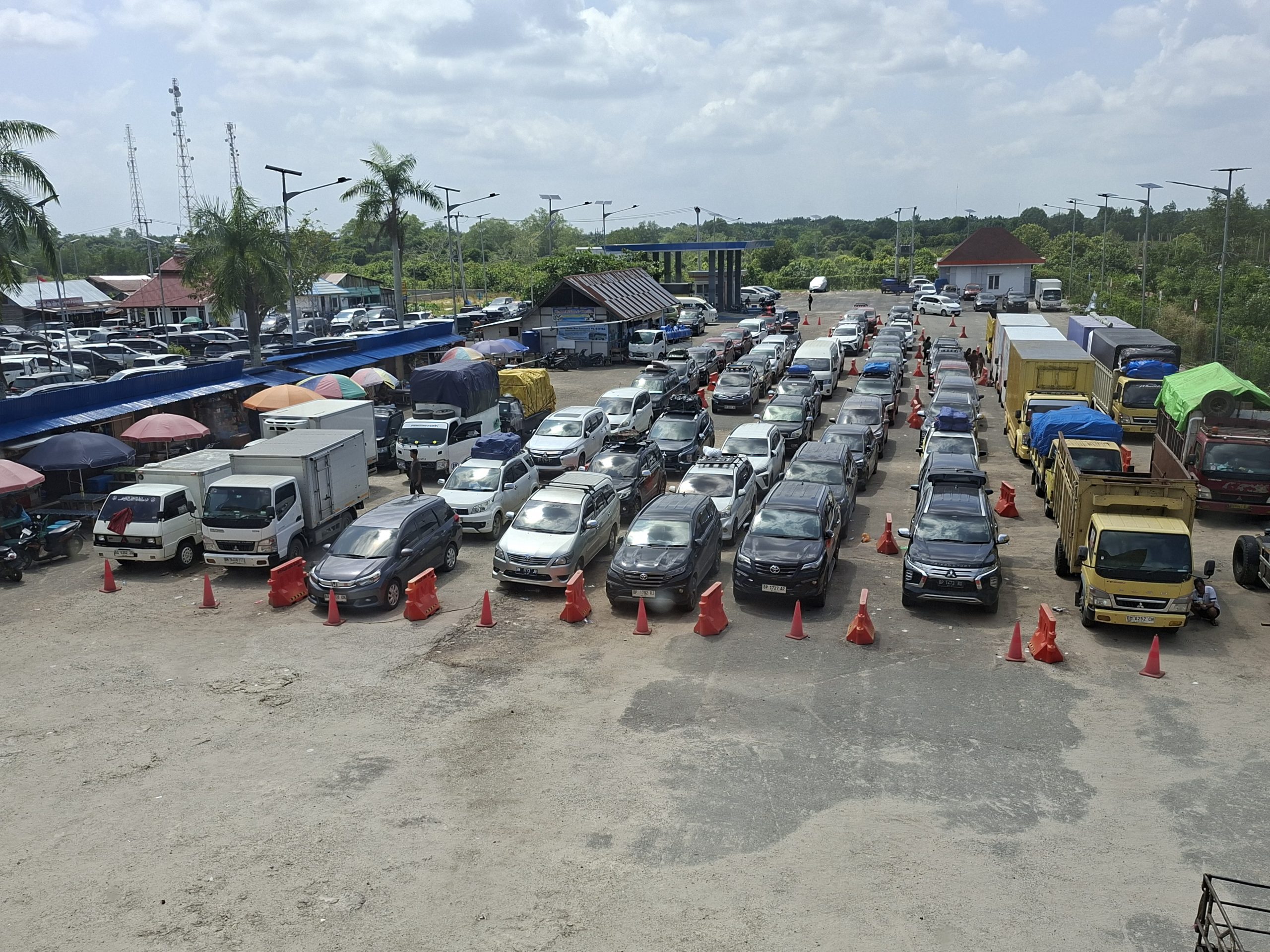 Keterbatasan Armada Ganggu Arus Balik Nataru di Mengkapan