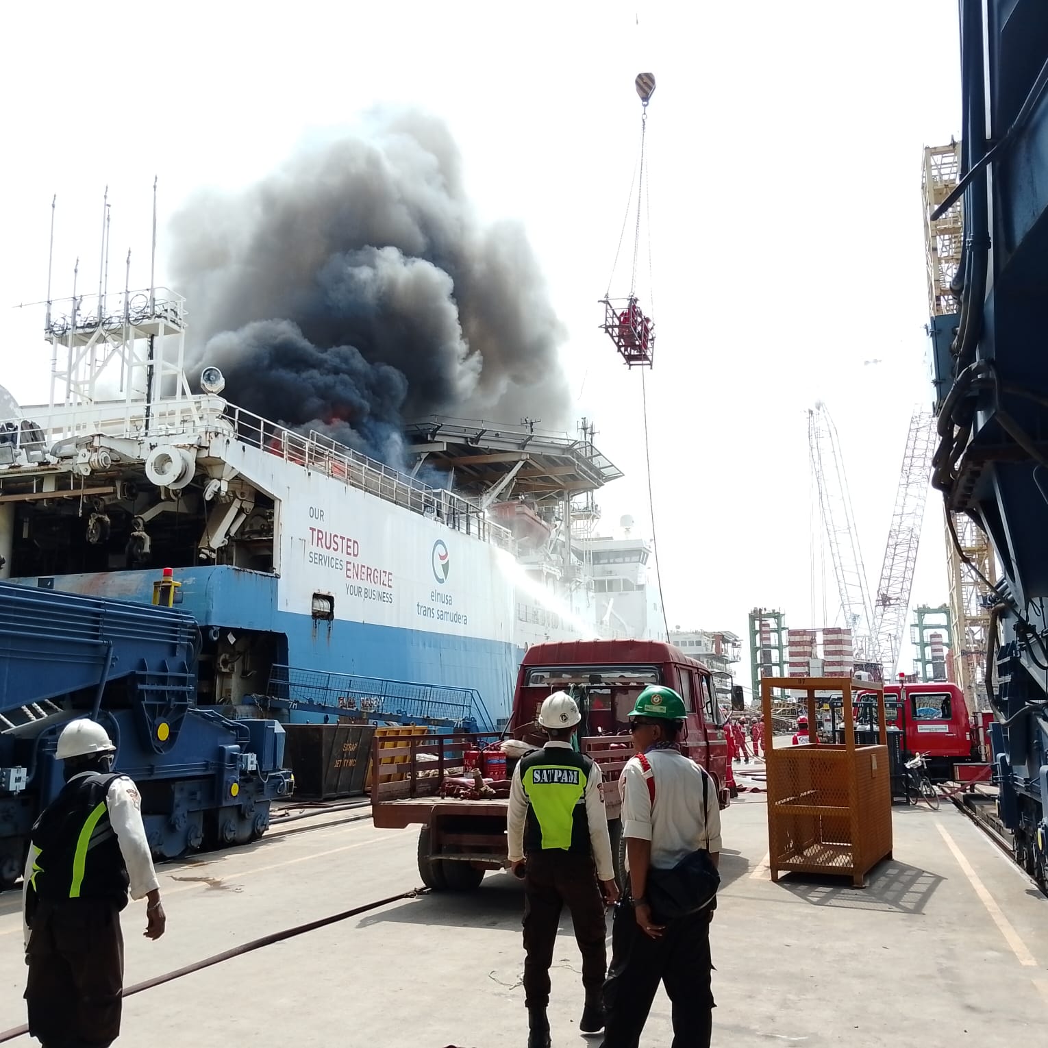 Kapal ELNUSA TRANS SAMUDRA Terbakar di PT ASL Shipyard, Aspek K3 Kembali Disorot