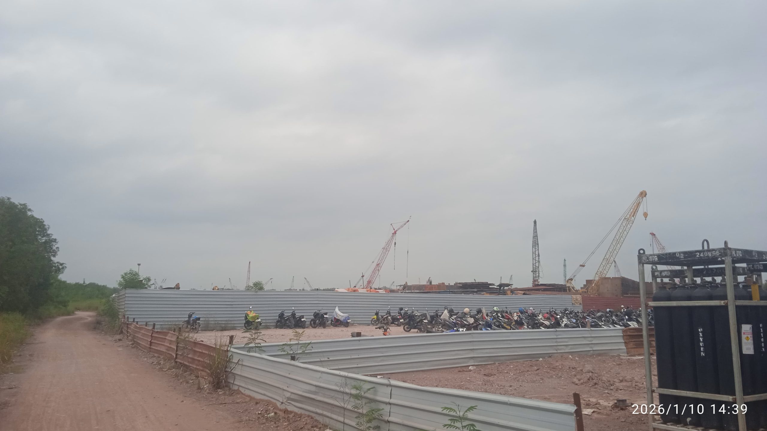 Aktivitas Galangan PT LOI di Tanjung Uncang Dikeluhkan Warga Putra Jaya, Berpotensi Langgar UU Lingkungan