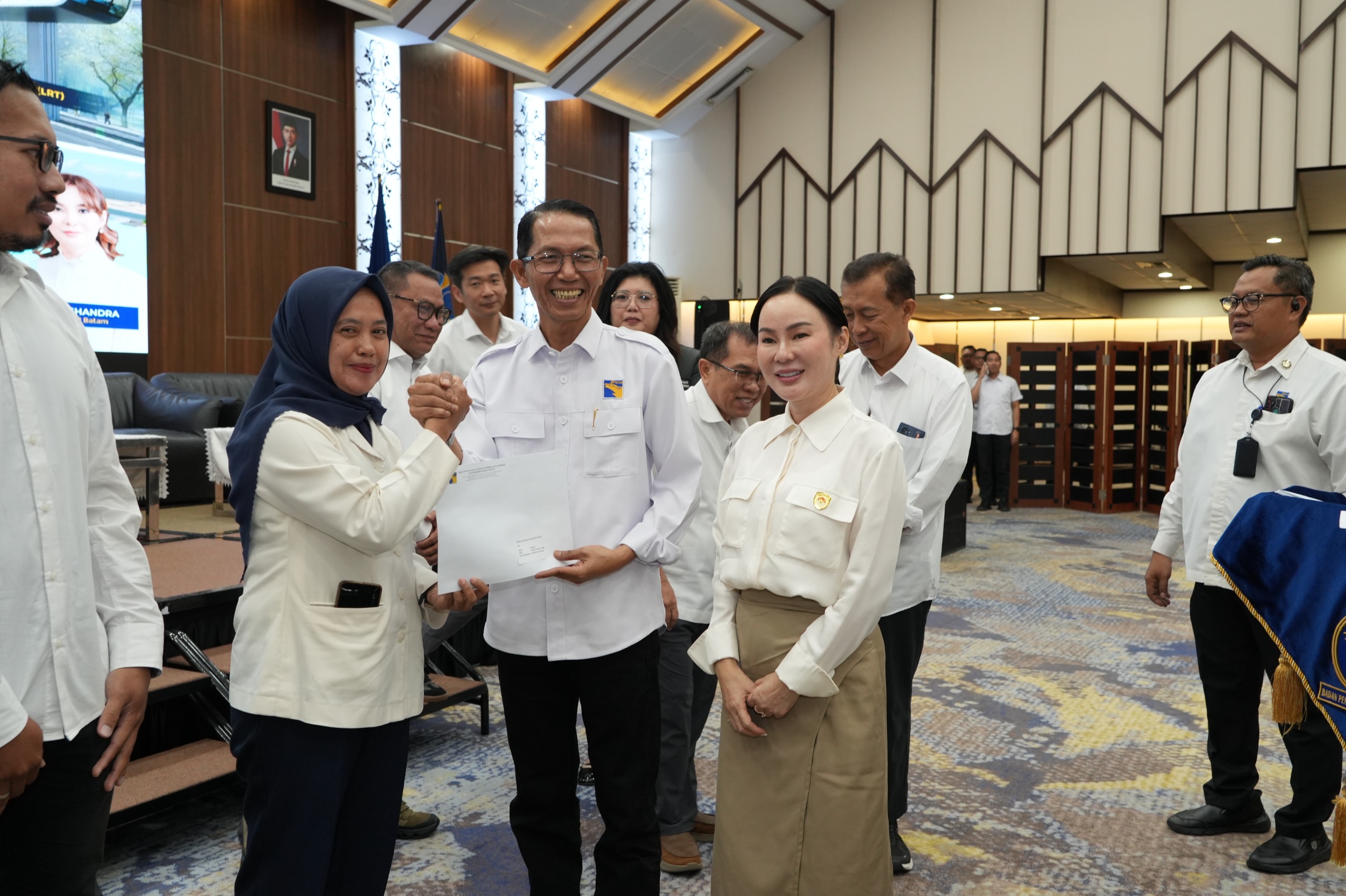 Penataan SDM BP Batam, 681 Orang Terima SK Pegawai Tetap