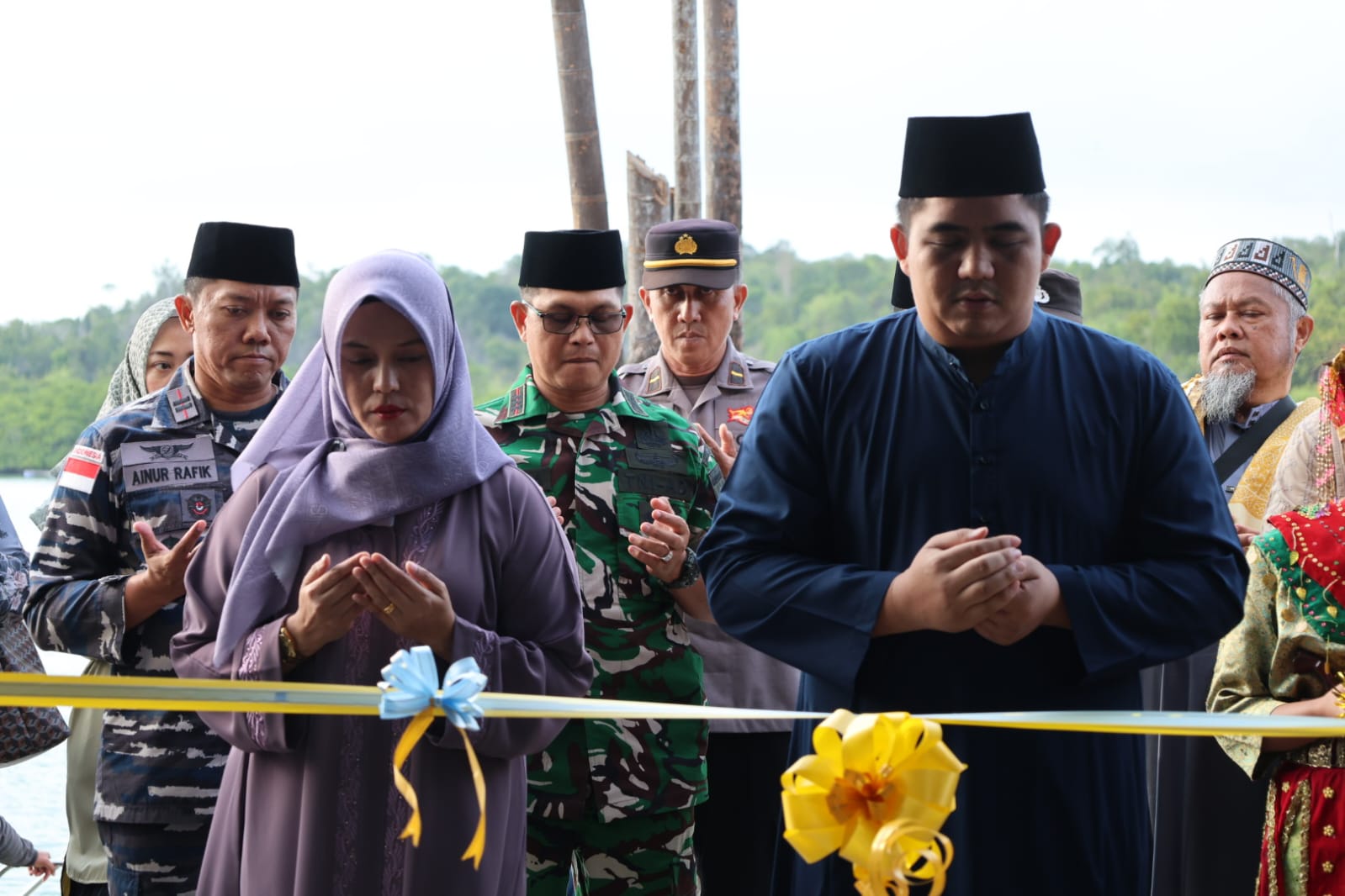 Penantian Bertahun-Tahun Terjawab, Bupati Roby Resmikan Dermaga ‘Mak Yong’ Pulau Mantang
