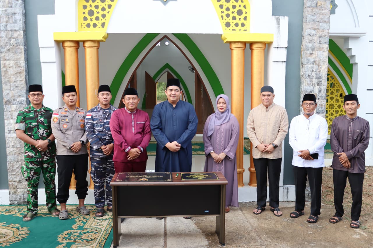 Dari Mantang, Safari Ramadan Perdana Bupati Bintan Ditandai Peresmian Masjid Besar Jannatul Bahri