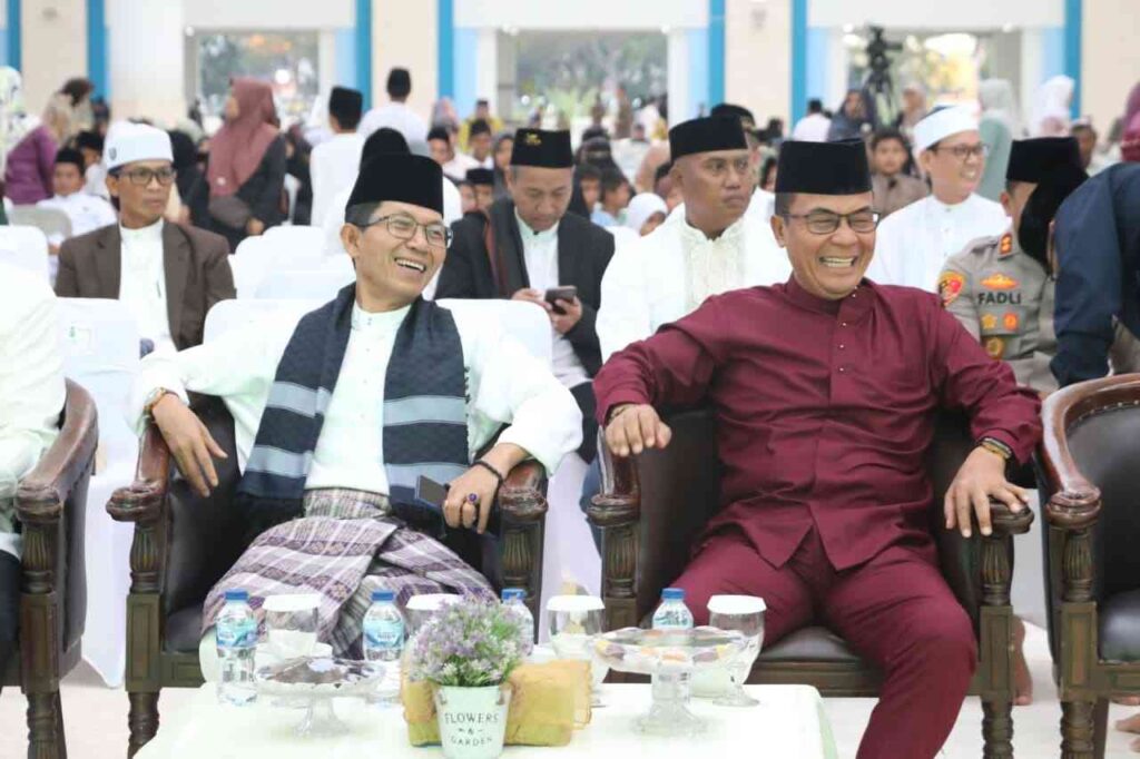 Aweng Kurniawan Hadiri Nuzulul Qur’an Kota Batam, Santuni Anak Yatim di Masjid Sultan Mahmud Riayat Syah