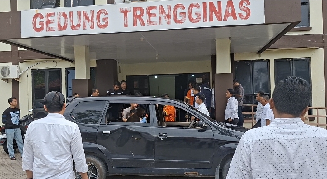 Ratusan Miliar Mengalir, Anak Buah Berkeringat: Misteri Barak Panas di Polda Kepri