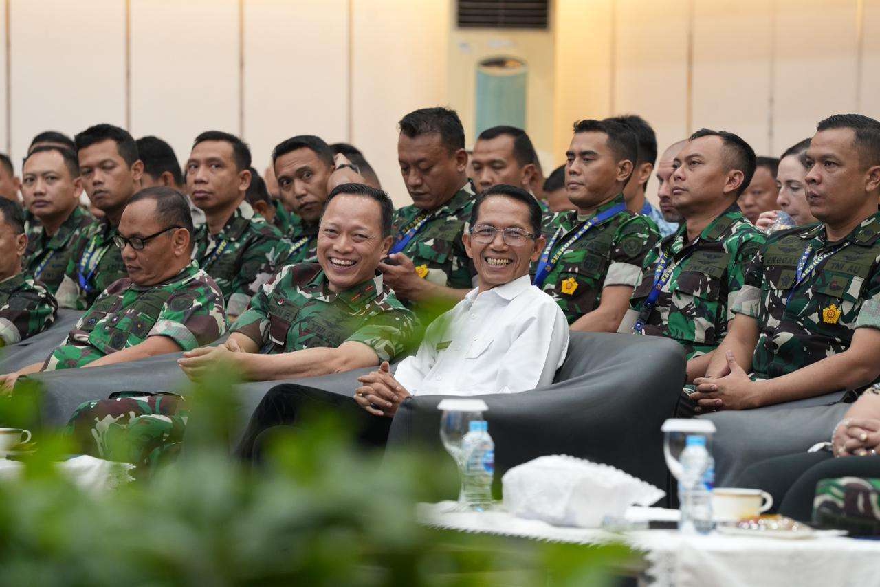 Di Hadapan Perwira AU, Amsakar Beberkan Kunci Sukses Ekonomi Batam