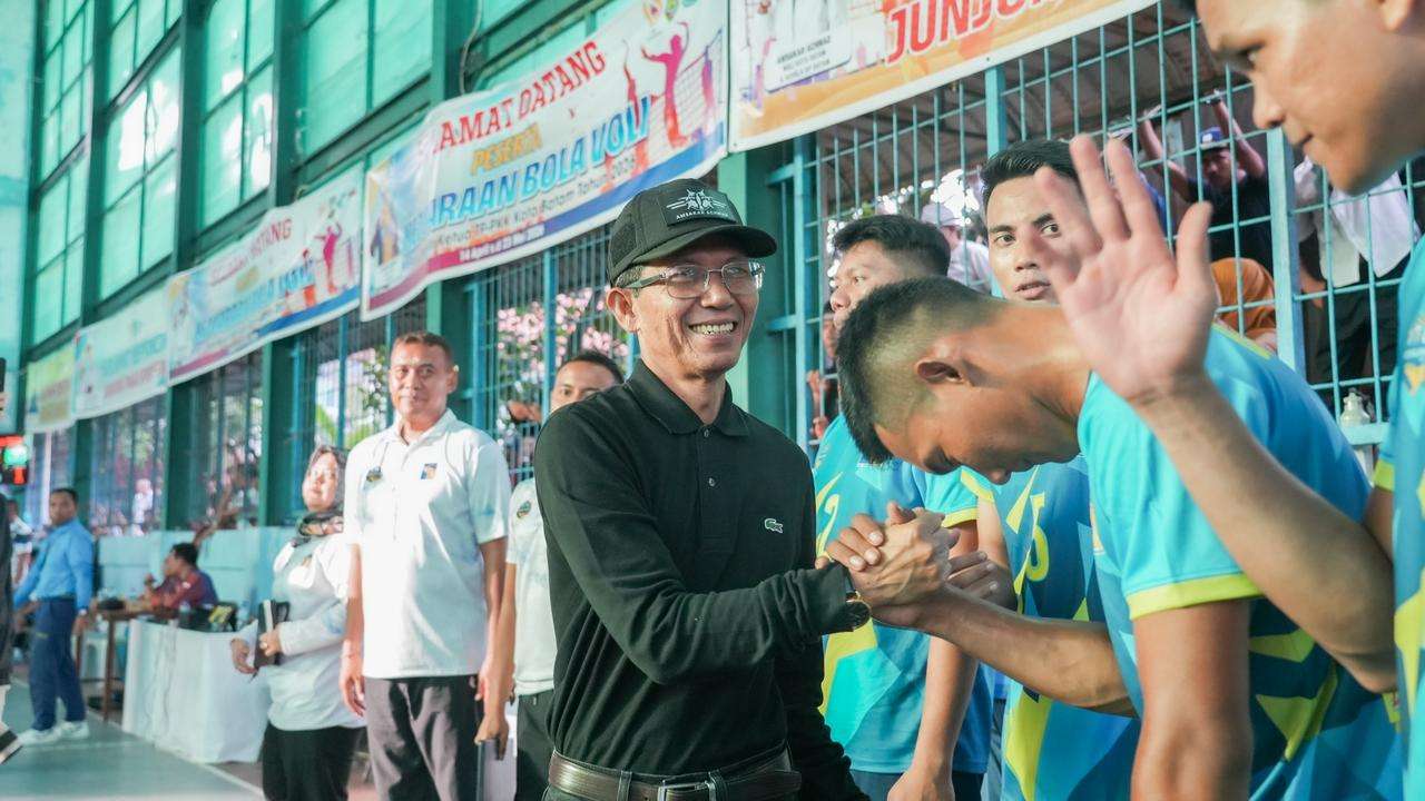 Final Voli Berlangsung Sengit, Garuda BP Batam Beri Perlawanan Hebat kepada PGRI Kota Batam