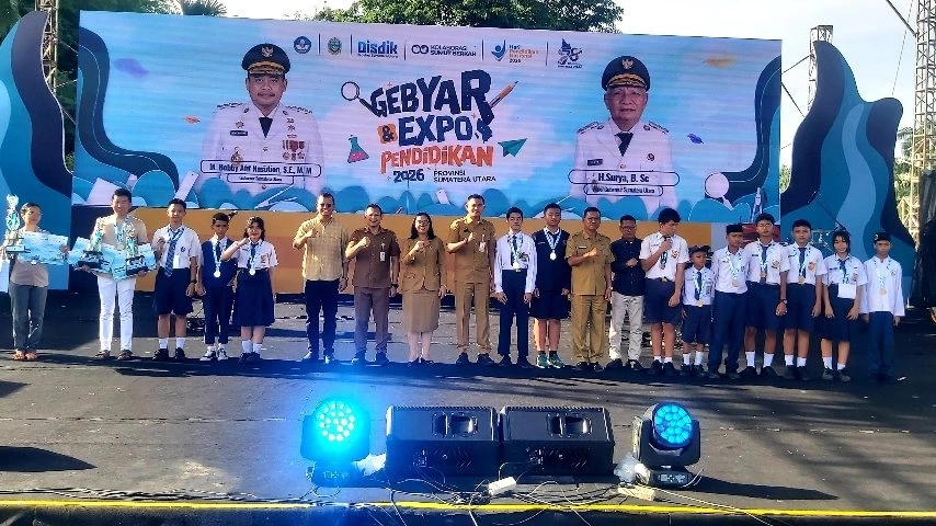 Gebyar dan Expo Pendidikan Sumatera Utara 2026 Sukses Digelar, Kadisdik Serahkan Penghargaan